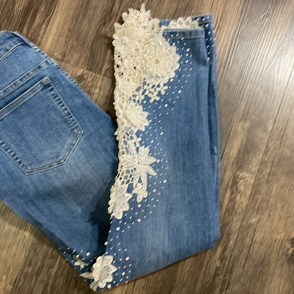 A Z I New York - Picture 3 of 8